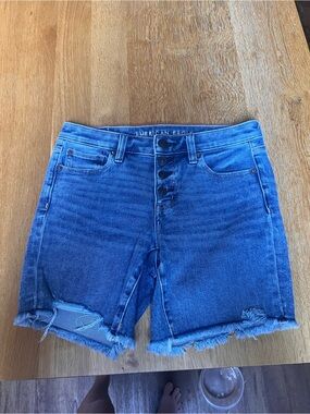 American Eagle Outfitters dream short in skinny Bermuda style